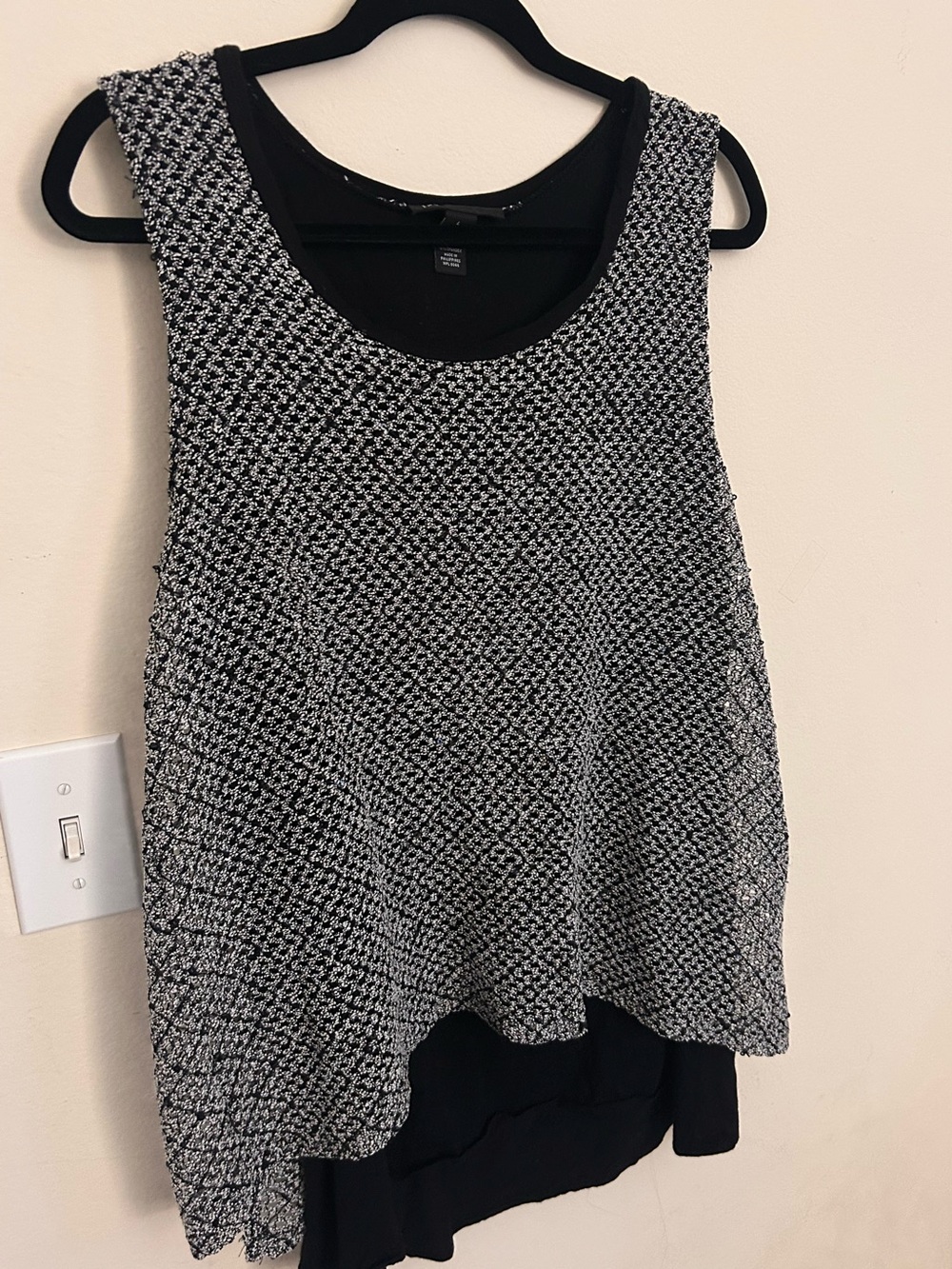INC International Concepts Black & White Textured Layered Tank Top - Size L